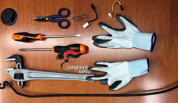 Massa di Somma, tenta di rubare un’auto: arrestato in strada dai Carabinieri