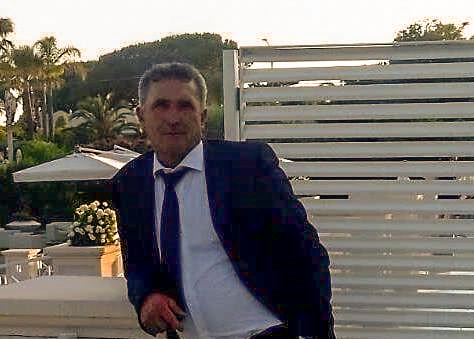 Casalnuovo/Pomigliano, morte di Virgilio Pettirossi, il sospetto: lavorava al nero e senza protezioni. Oggi il funerale