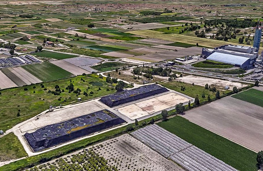 Stop termovalorizzatore: dopo Giugliano rinvio anche per lo stoccaggio ad Acerra. Gaffe del sindaco Lettieri