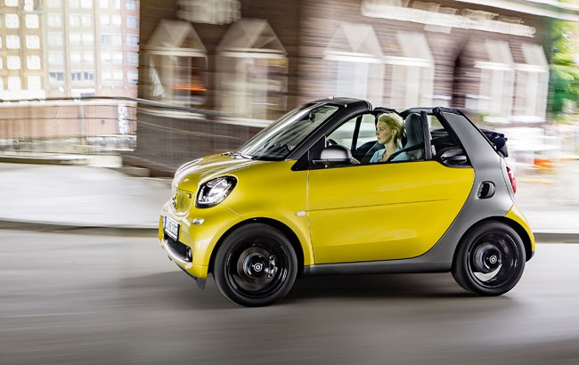 Mercato auto: in flessione le vendite, ma aumenta il noleggio a lungo termine