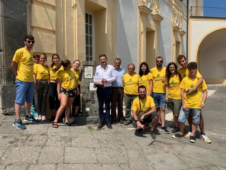 Parco Nazionale del Vesuvio: campi di volontariato promossi da Legambiente e Libera