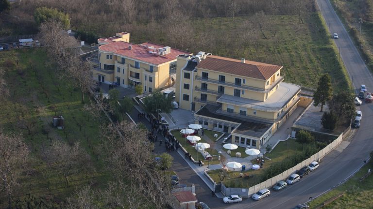 Scisciano, a Villa Arianna Hospital parte la terapia del dolore futuristica