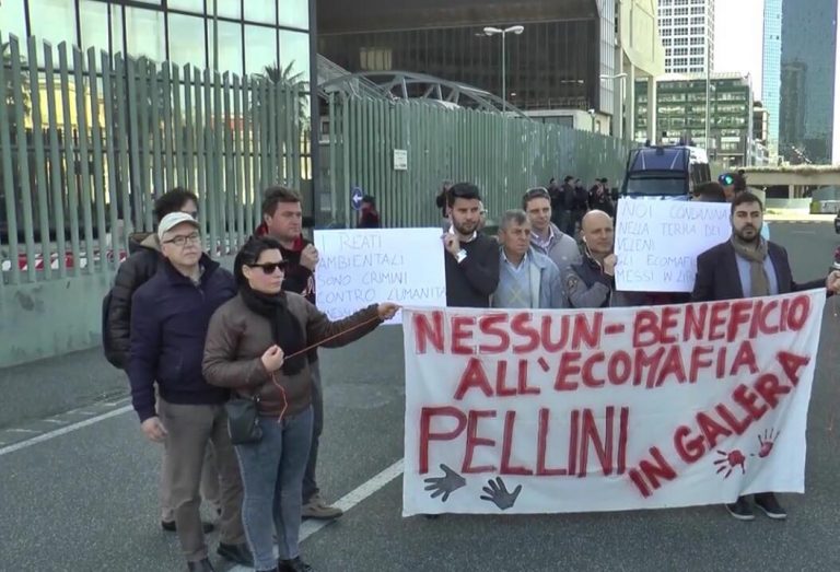 Chiesta la semilibertà per i Pellini. La gente: “Sarà rivolta”. Don Patriciello:”Devono pagare”