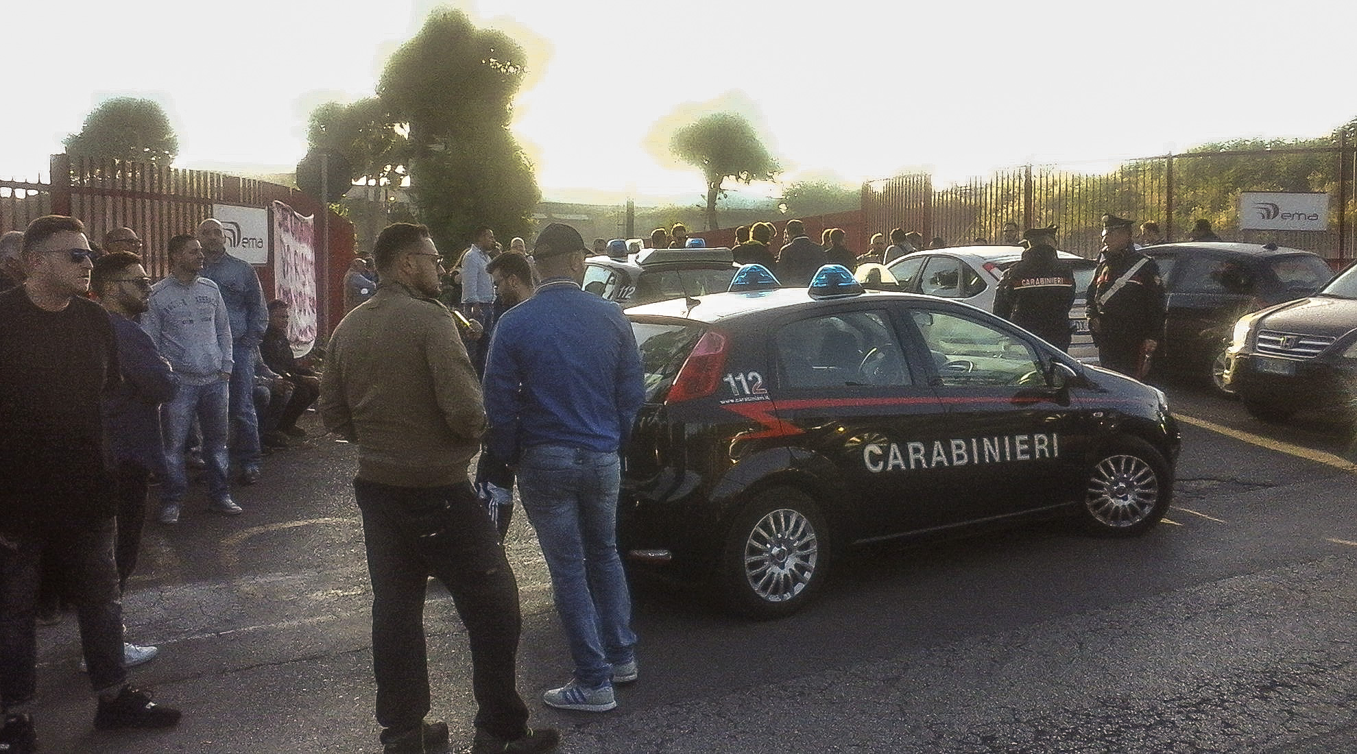 il blocco di ieri mattina alla Dema di Somma Vesuviana il blocco di ieri mattina alla Dema di Somma Vesuviana