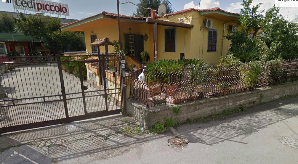 Nunzio ha ucciso la sua compagna dell’est e poi si è ammazzato: omicidio-suicidio a Castello di Cisterna