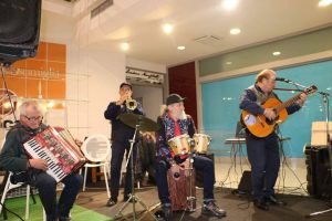 La minopoliband