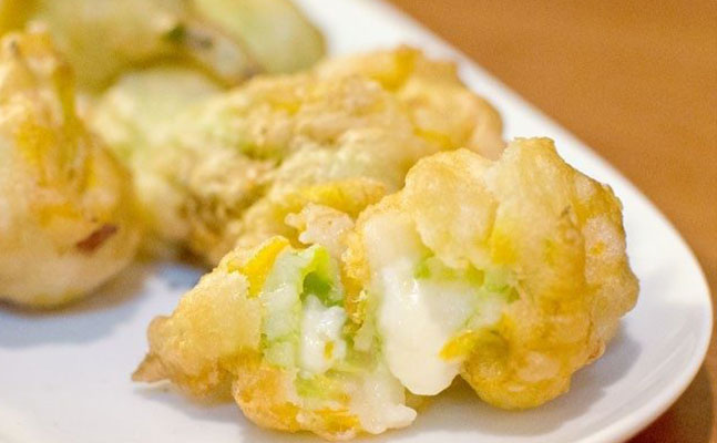 “Fiori di zucca ripieni”: piacquero perfino a J.P. Sartre, il solo che abbia ammirato la polvere e gli “oggetti sporchi” di Napoli