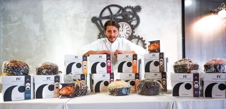 A Nola presentata la produzione di panettoni di Raffaele Caldarelli