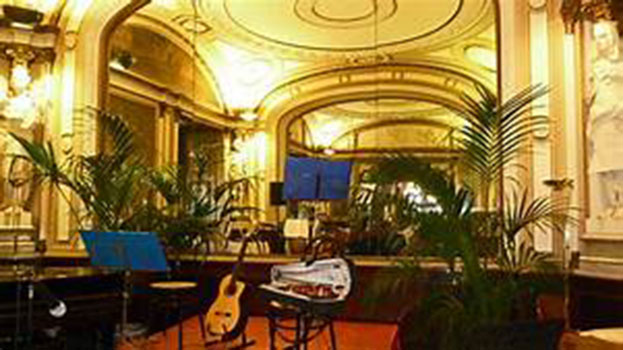 Il libro di Salvatore Esposito “Fili d’innocenza” sarà presentato al Gran Caffè Gambrinus di Napoli