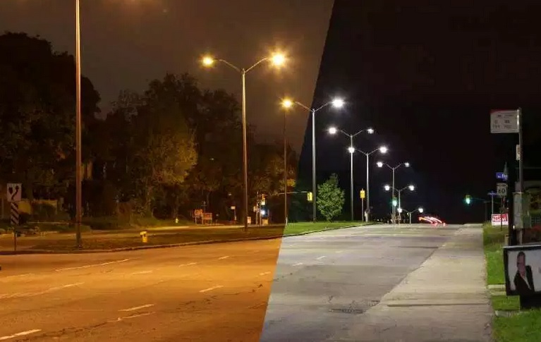 Somma Vesuviana, Luci e Ombre