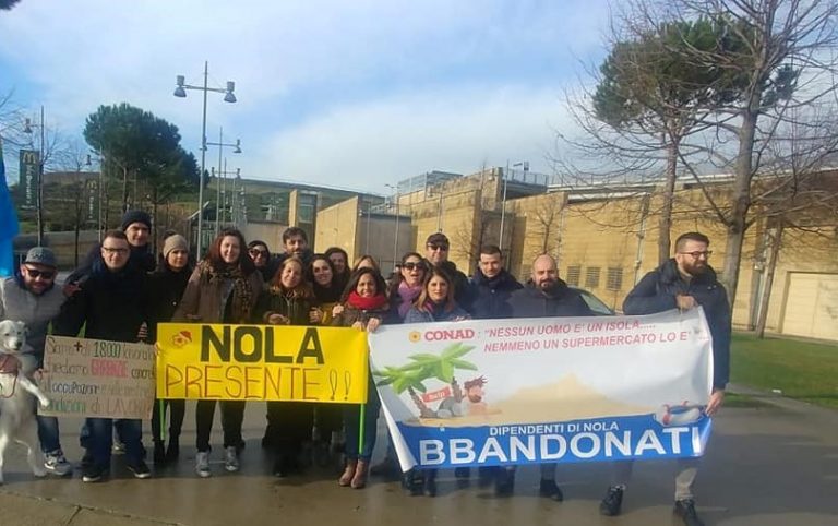 Bomba Auchan-Conad: da lunedi 8mila in cigs per crisi. Poi i licenziamenti. Trema la Campania