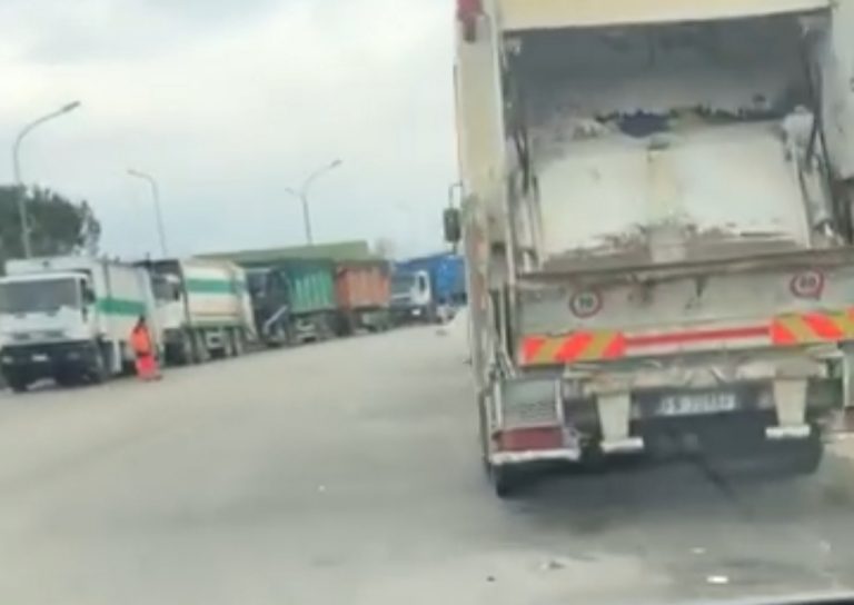 Rifiuti, documento congiunto dei sindaci dei comuni in capo all’Eda Napoli 3 