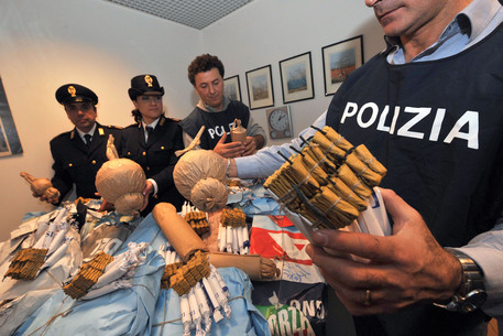 Napoli, capodanno col botto. 48 i feriti tra città e provincia