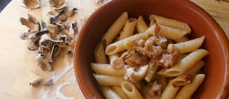 In onore di “ Sant’Antuono” , “pasta e allesse”: eppure è un “piatto” che certi fuochi non li spegne, anzi li accende…E allora?