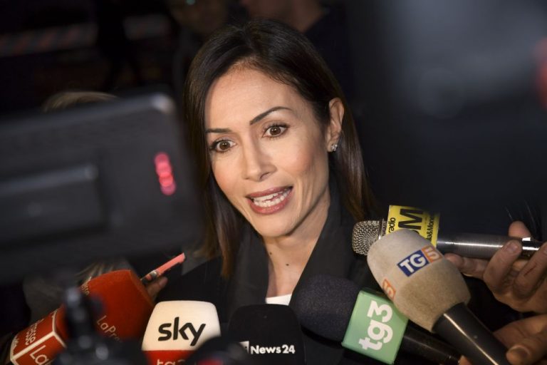 Elezioni regionali, Carfagna:”Basta De Luca- Caldoro: serve un  nuovo candidato”