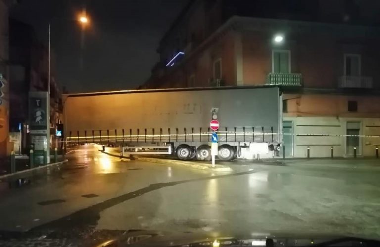 “Sventra-banche” arrestati: clan di Pomigliano dietro la base