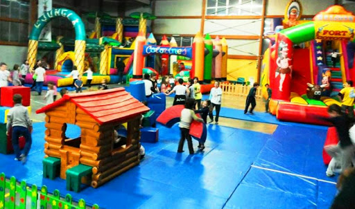 Acerra, i vigili urbani denunciano il titolare di una ludoteca per inosservanza dei provvedimenti contro la diffusione del Coronavirus