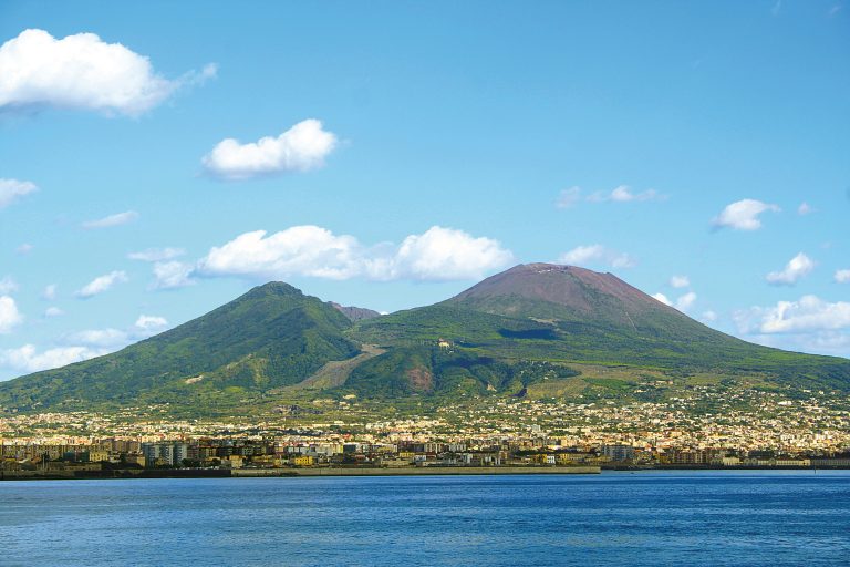 Parco Nazionale del Vesuvio: approvato il piano antincendi boschivi per il periodo 2020-2024