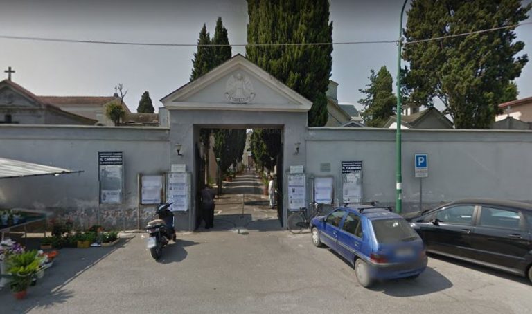 Saviano, cimitero ancora chiuso: è polemica