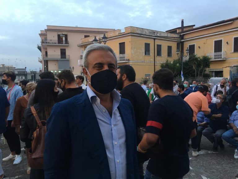 Sant’Anastasia, il candidato sindaco Carmine Pone: «No alle logiche di bottega, basta con scambi e clientele»