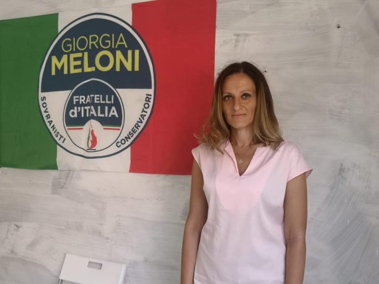 Francesca Allocca (FDI) a Pomigliano con Caldoro: “Centodestra compatto nei territori e nella regione”