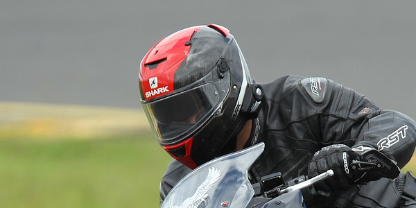 Sant’Anastasia, sensibilizzare all’utilizzo del casco, Urbe Vesuviana promuove il contest “Mettitelo in testa”