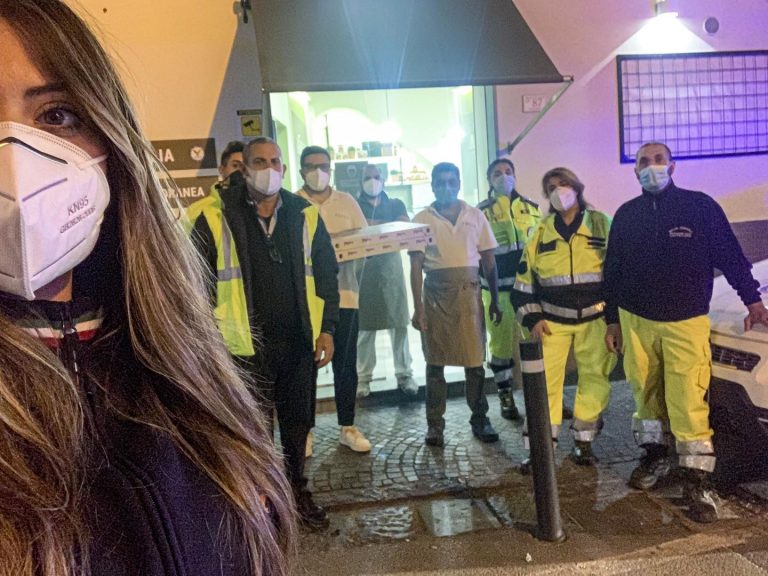Sant’Anastasia, pizze “sospese” da “Félla”: solidarietà da Parma grazie ai social network