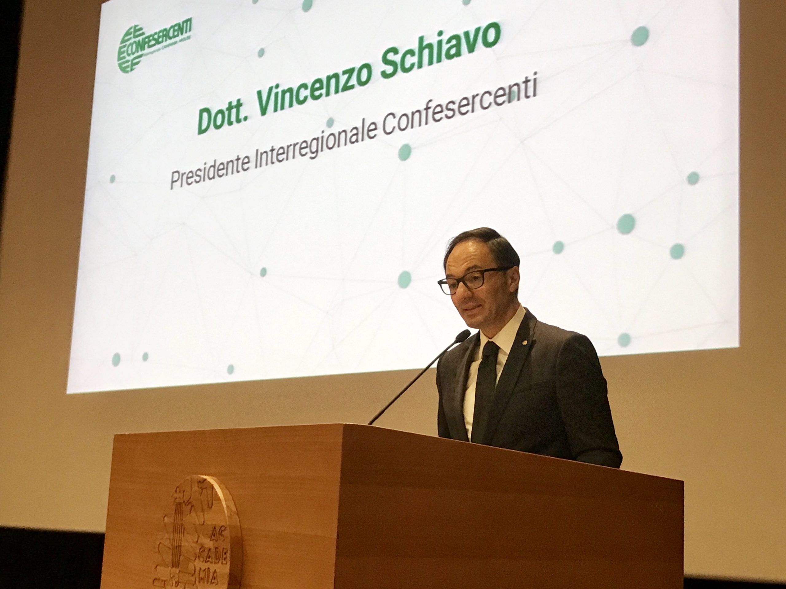 Schiavo in assemblea