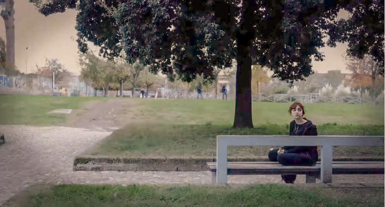 Pomigliano, il grido di Roberta in una canzone: “Non solo Covid: sono diabetica”. Già 250mila follower