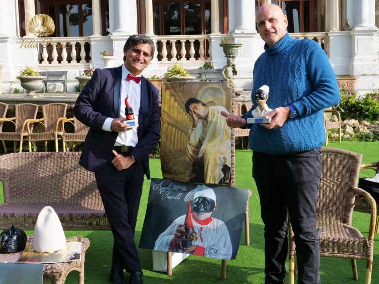 Napoli, presentato a Villa Domi il Calendario ufficiale di Pulcinella di Angelo Ianelli