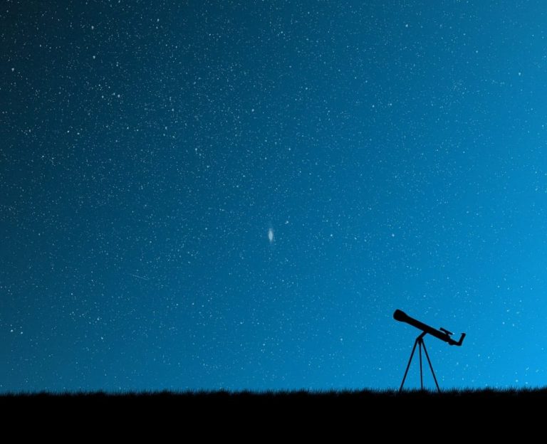 “La notte dei congiunti”, gli astrofili campani insieme per la rinnovata congiunzione di Giove e Saturno