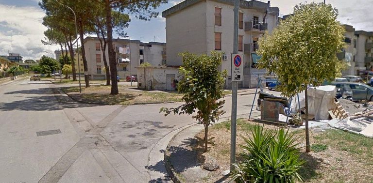 Pomigliano, hanno sparato per uccidere: pregiudicato ferito. E’ guerra per la droga