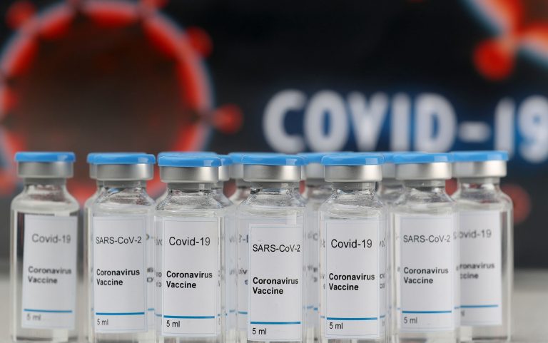 Emergenza COVID, alla ricerca degli anticorpi per azzerare i rischi del vaccino e le paure della gente