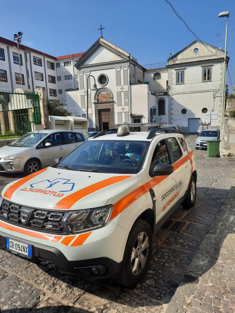 Sant’Anastasia, servizio auto medica per assistenza alle persone positive al Covid-19