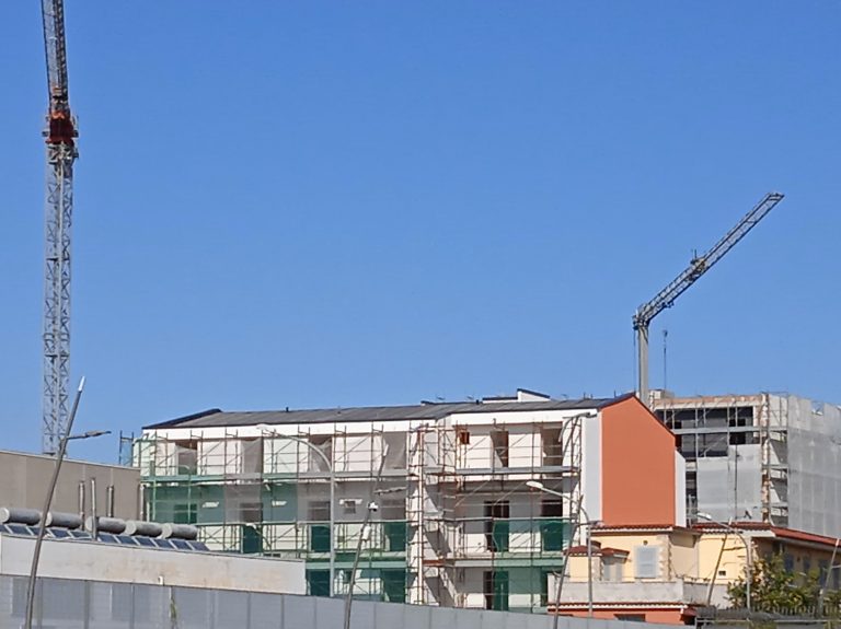 Licenze col trucco: nuova raffica di sequestri a Pomigliano. Ancora coinvolti politici