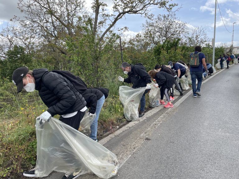 Somma Vesuviana, oggi missione “Plastic Free” alla Masseria Malatesta