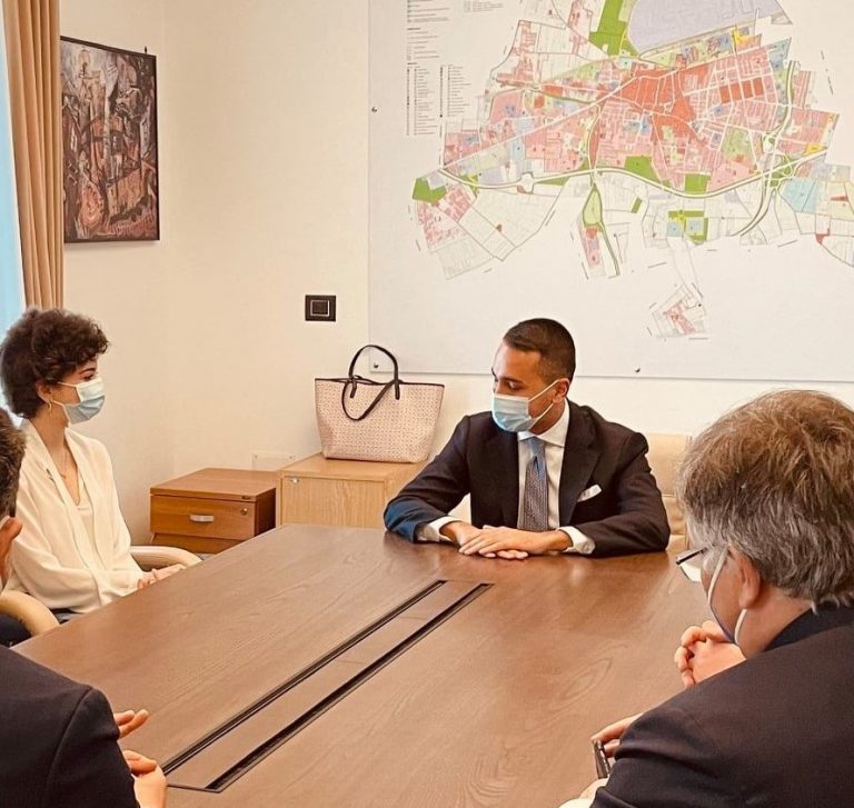 Minacce al comandante: l’impegno di Di Maio. Anche Costa scende in campo