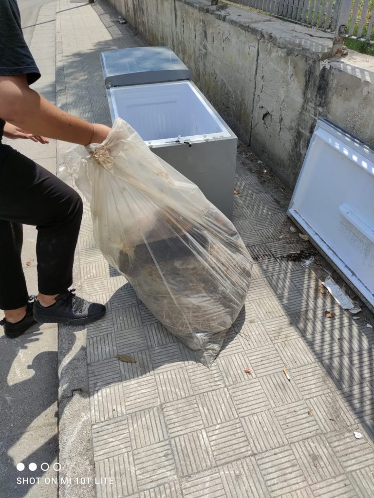 Marigliano, zona Pontecitra: rifiuti interrati, scattano le denunce