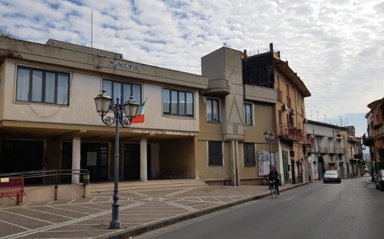 Un medico, un docente universitario e un architetto: i candidati sindaco e le liste di Castello di Cisterna