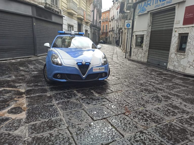 Sangiuseppese va a firmare poi esce a Nola: polizia lo ripesca senza patente e assicurazione
