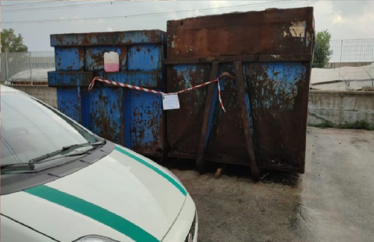 Blitz tra Nolano e Vesuviano, forze dell’ordine setacciano ditte e negozi