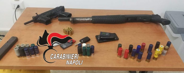Armi nel divano e nel furgone, arresto dopo indagine dell’Antimafia