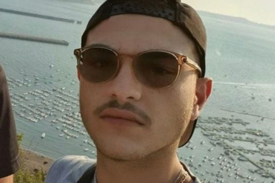 Portici, perde cellulare con ricordi del figlio morto da poco. L’appello di Francesco