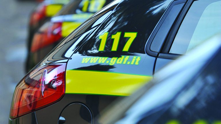 Scoperta contabilità in nero della società, sequestro milionario a imprenditore nolano