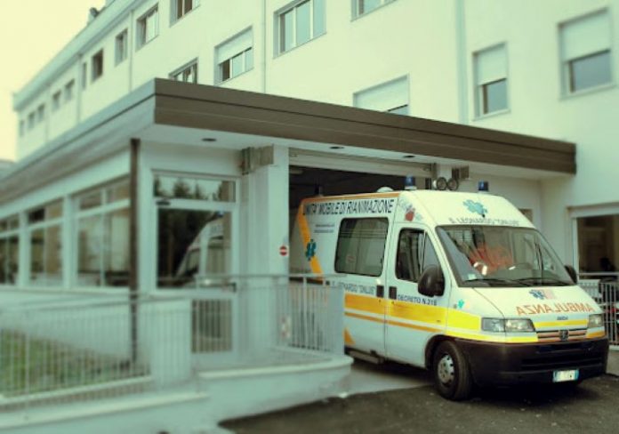 Il pronto soccorso della clinica villa dei fiori di acerra