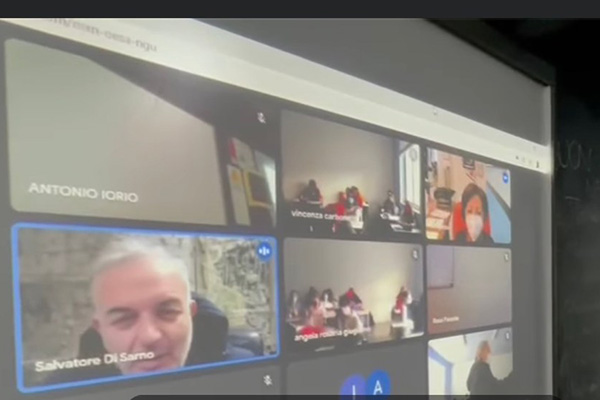 Somma Vesuviana, il sindaco in diretta video con gli alunni del Liceo Torricelli