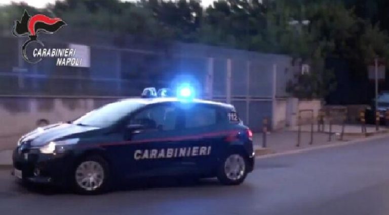 Ricercato afragolese stanato mentre è in auto coi familiari