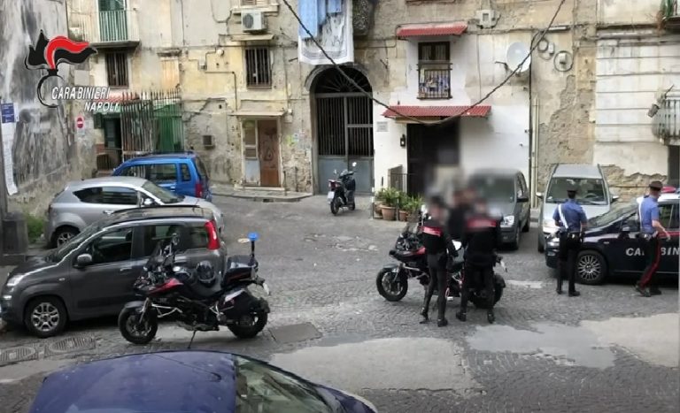 Intercettati a Pomigliano nei controlli anti-Covid: erano gli autori dell’attentato al panificio