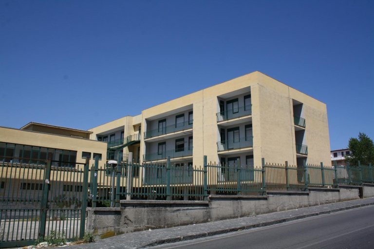 Somma. I consiglieri Rianna, Beneduce e Antonio Granato: “Adibire l’ex casa di riposo a  scuola”
