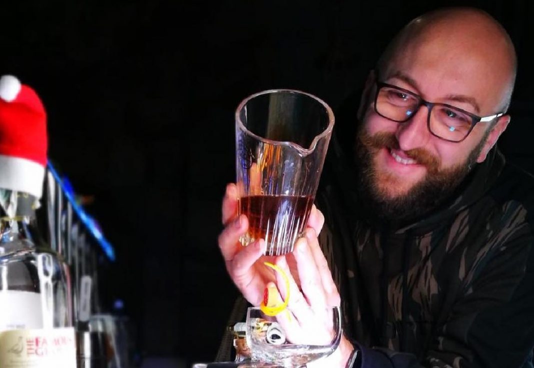 Sant’Anastasia, l’addio a Ciro e il lutto di tutti i locali: “Ciao anima bella”